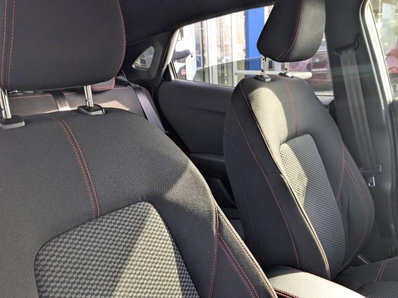 Photo 10 de l’annonce de FORD Puma d’occasion à vendre à AIX-EN-PROVENCE