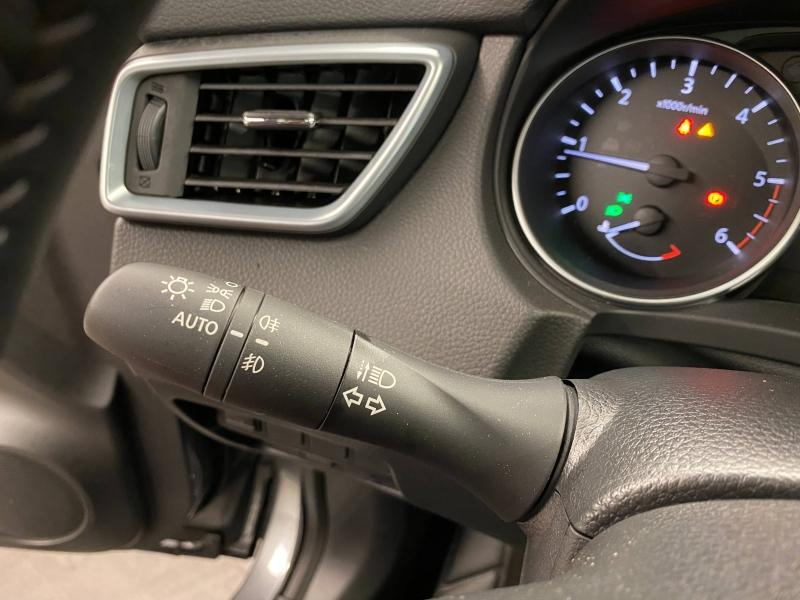 Photo 14 de l’annonce de NISSAN Qashqai d’occasion à vendre à MONTPELLIER