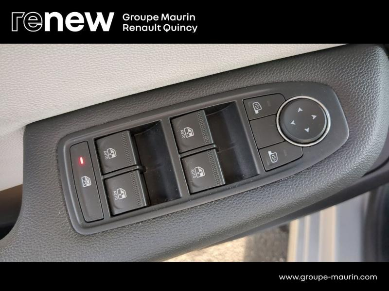 Photo 15 de l’annonce de RENAULT Clio d’occasion à vendre à QUINCY-SOUS-SÉNART