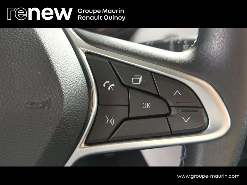 Photo 18 de l’annonce de RENAULT Clio d’occasion à vendre à QUINCY-SOUS-SÉNART