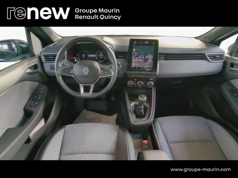 Photo 13 de l’annonce de RENAULT Clio d’occasion à vendre à QUINCY-SOUS-SÉNART