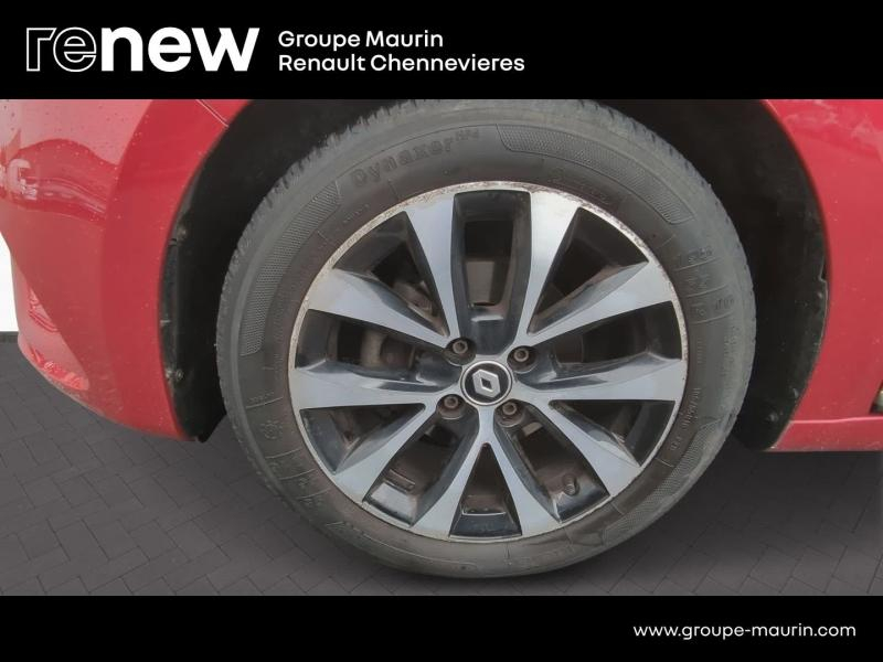 Photo 9 de l’annonce de RENAULT Clio d’occasion à vendre à CHENNEVIÈRES-SUR-MARNE