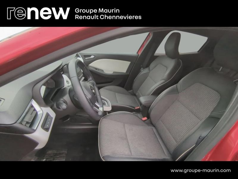 Photo 20 de l’annonce de RENAULT Clio d’occasion à vendre à CHENNEVIÈRES-SUR-MARNE