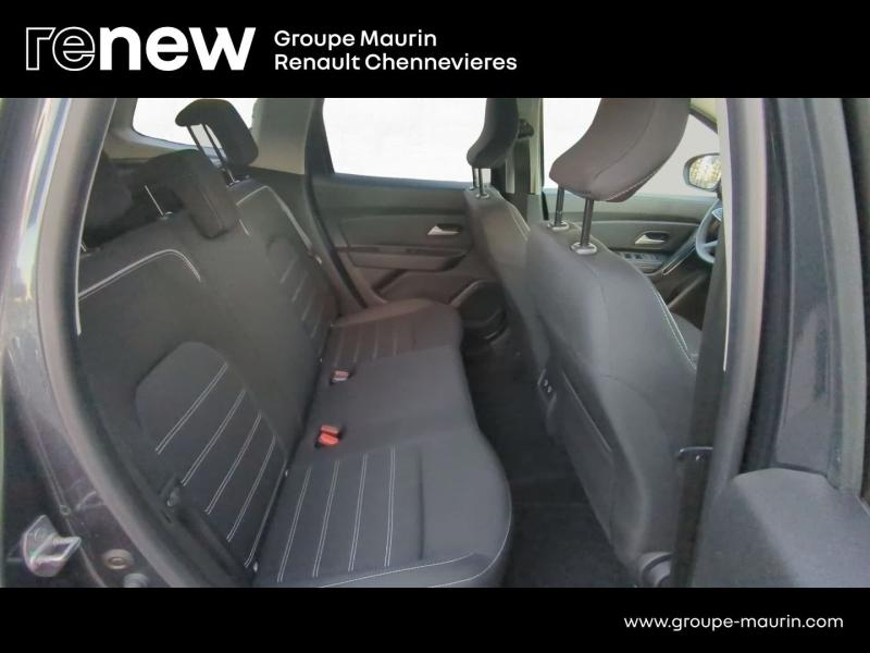 Photo 15 de l’annonce de DACIA Duster d’occasion à vendre à CHENNEVIÈRES-SUR-MARNE