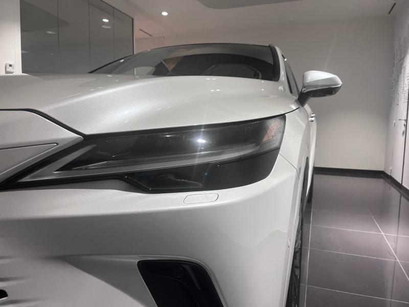 Photo 17 de l’annonce de LEXUS RX d’occasion à vendre à LATTES