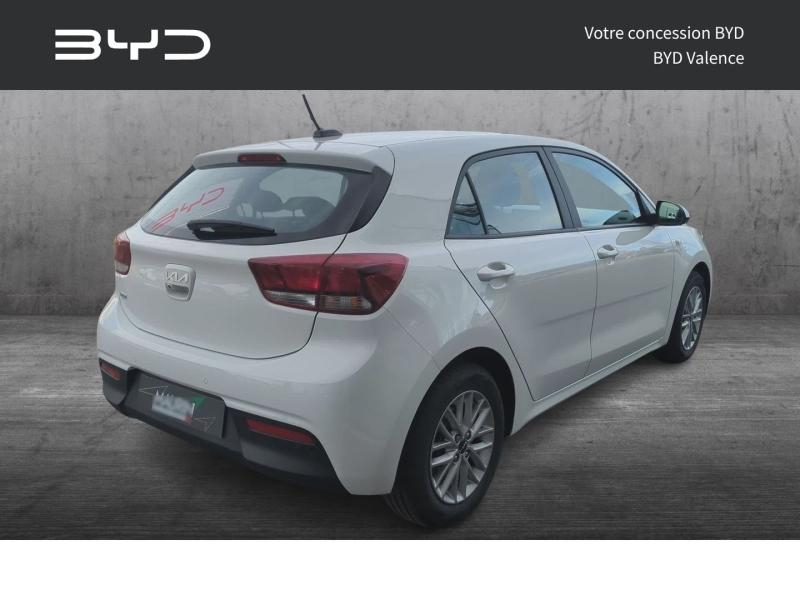 Photo 18 de l’annonce de KIA Rio d’occasion à vendre à NIMES