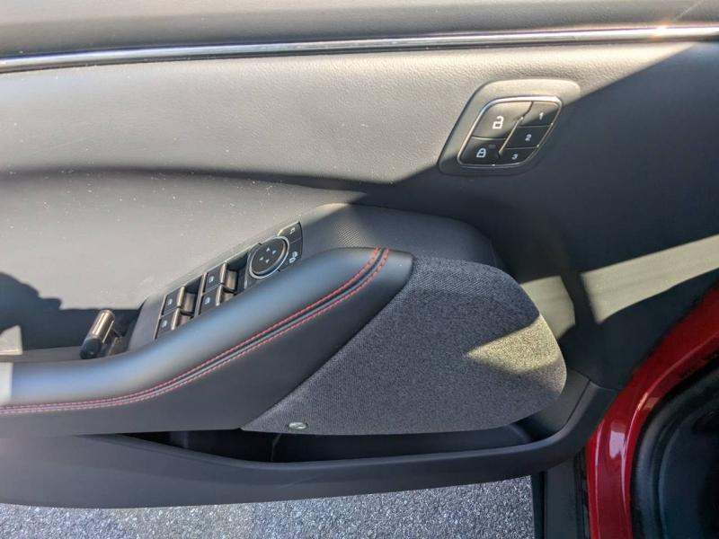 Photo 12 de l’annonce de FORD Mustang Mach-E d’occasion à vendre à FRÉJUS