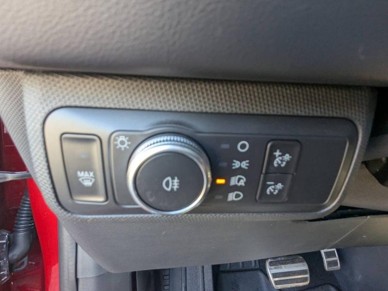 Photo 13 de l’annonce de FORD Mustang Mach-E d’occasion à vendre à FRÉJUS