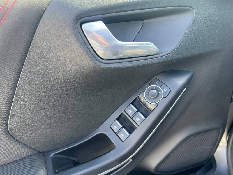 Photo 15 de l’annonce de FORD Puma d’occasion à vendre à TOULON