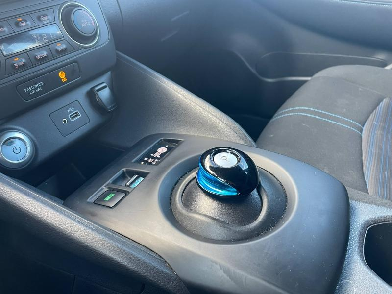 Photo 13 de l’annonce de NISSAN Leaf d’occasion à vendre à GRENOBLE