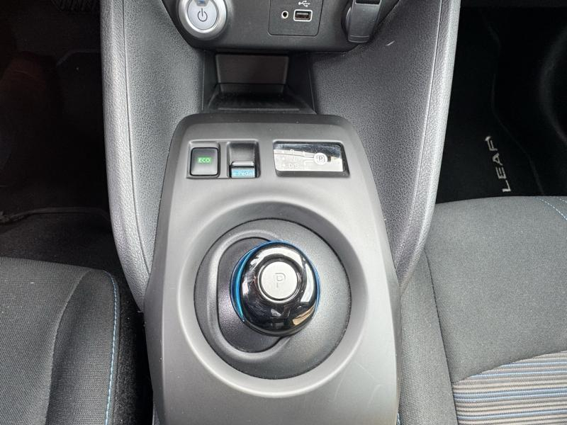 Photo 19 de l’annonce de NISSAN Leaf d’occasion à vendre à GRENOBLE