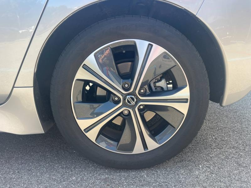 Photo 20 de l’annonce de NISSAN Leaf d’occasion à vendre à GRENOBLE