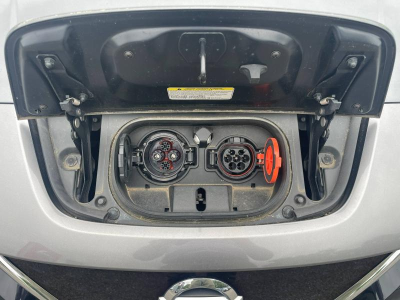 Photo 19 de l’annonce de NISSAN Leaf d’occasion à vendre à GRENOBLE