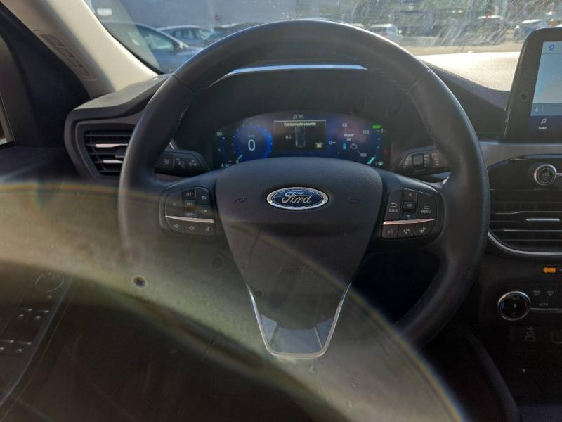 Photo 14 de l’annonce de FORD Kuga d’occasion à vendre à ALÈS