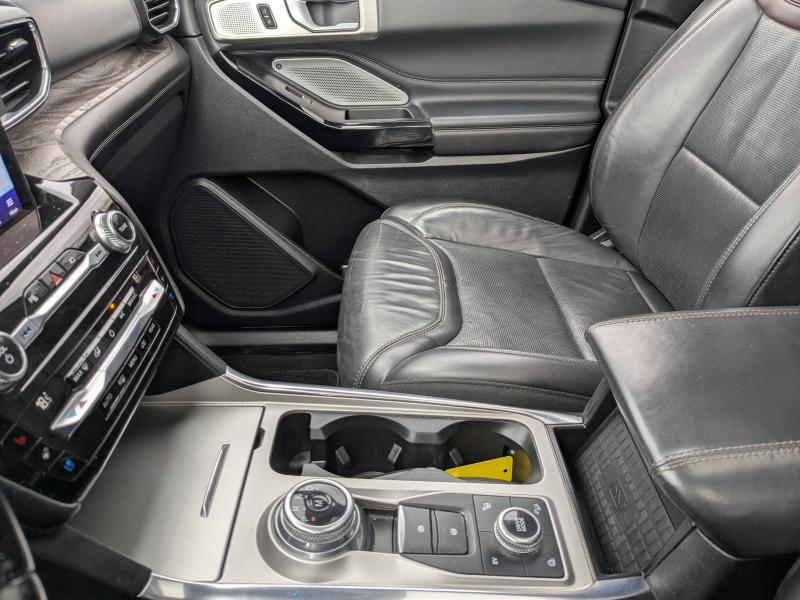 Photo 17 de l’annonce de FORD Explorer d’occasion à vendre à AVIGNON