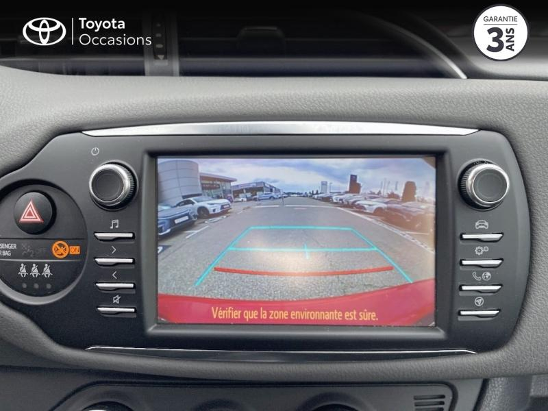 Photo 15 de l’annonce de TOYOTA Yaris d’occasion à vendre à MONTFAVET