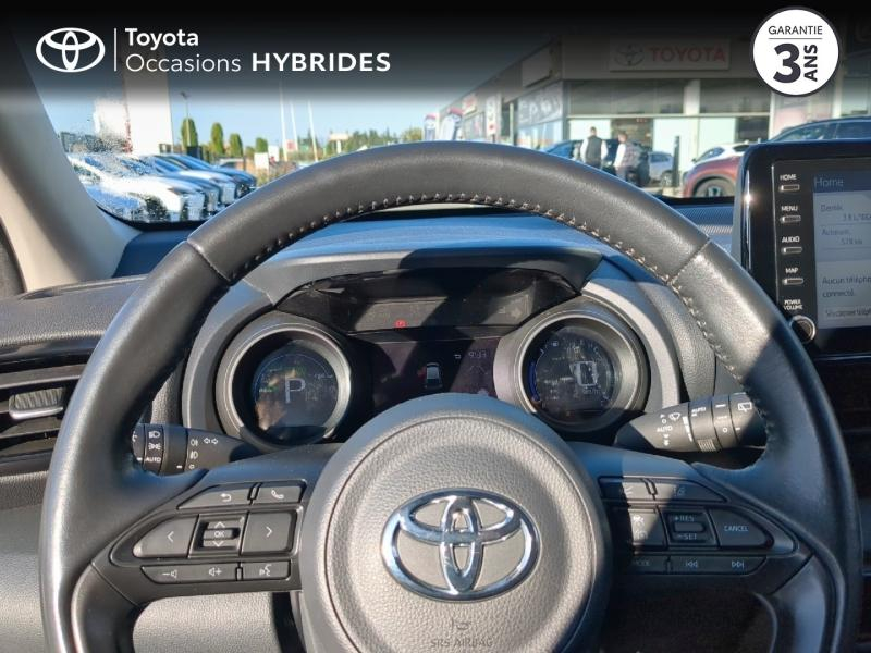 Photo 13 de l’annonce de TOYOTA Yaris d’occasion à vendre à MONTFAVET