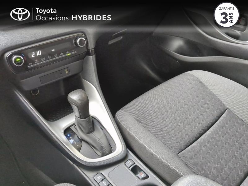 Photo 10 de l’annonce de TOYOTA Yaris d’occasion à vendre à ARLES