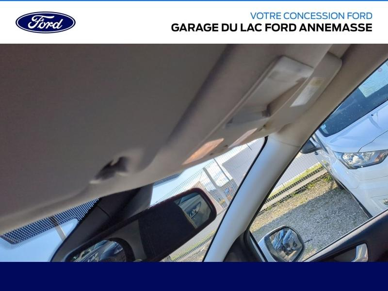 Photo 6 de l’annonce de FORD Fiesta d’occasion à vendre à ANNEMASSE