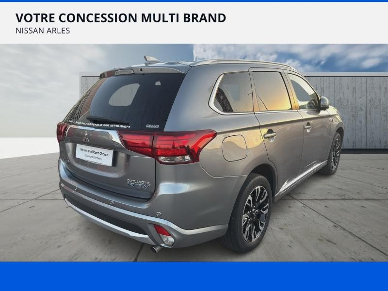 Photo 8 de l’annonce de MITSUBISHI Outlander d’occasion à vendre à ARLES