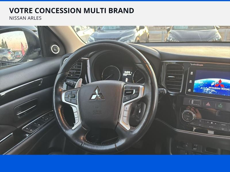 Photo 18 de l’annonce de MITSUBISHI Outlander d’occasion à vendre à ARLES