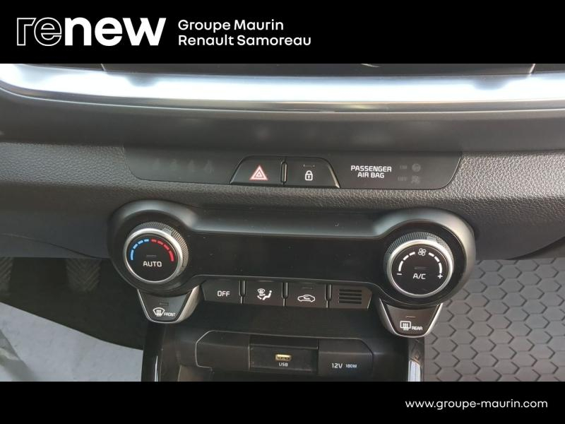 Photo 15 de l’annonce de KIA Stonic d’occasion à vendre à SAMOREAU