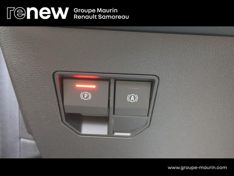 Photo 19 de l’annonce de RENAULT Megane d’occasion à vendre à SAMOREAU