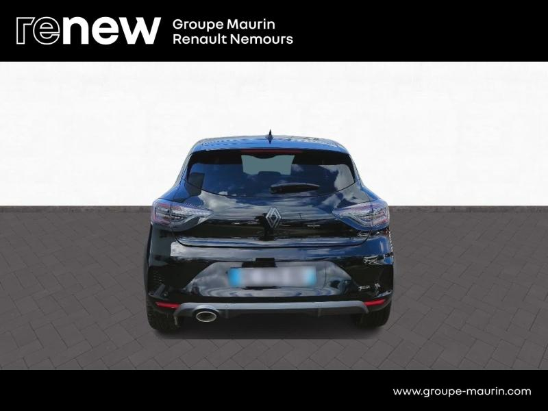 Photo 7 de l’annonce de RENAULT Clio d’occasion à vendre à SAINT PIERRE LES NEMOURS