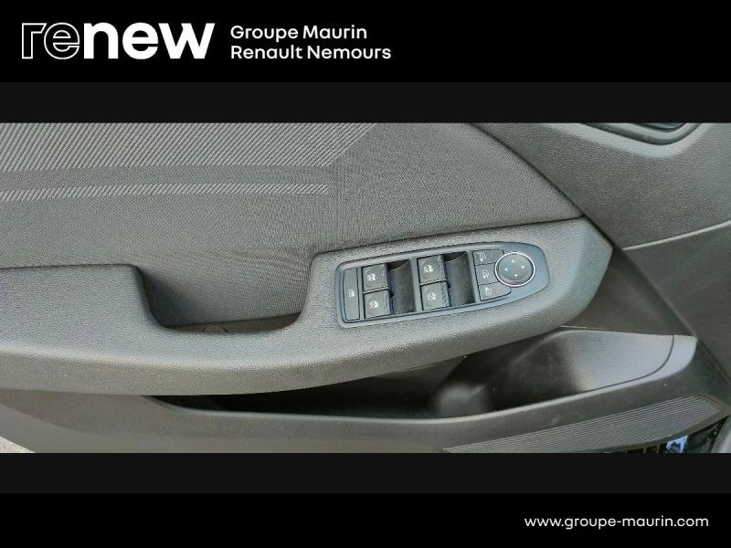 Photo 18 de l’annonce de RENAULT Clio d’occasion à vendre à SAINT PIERRE LES NEMOURS