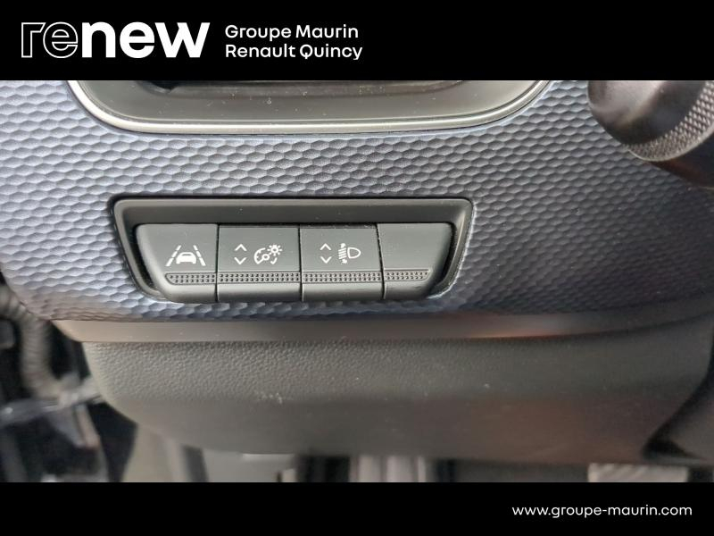 Photo 14 de l’annonce de RENAULT Arkana d’occasion à vendre à QUINCY-SOUS-SÉNART