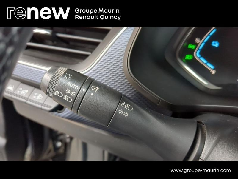 Photo 15 de l’annonce de RENAULT Arkana d’occasion à vendre à QUINCY-SOUS-SÉNART