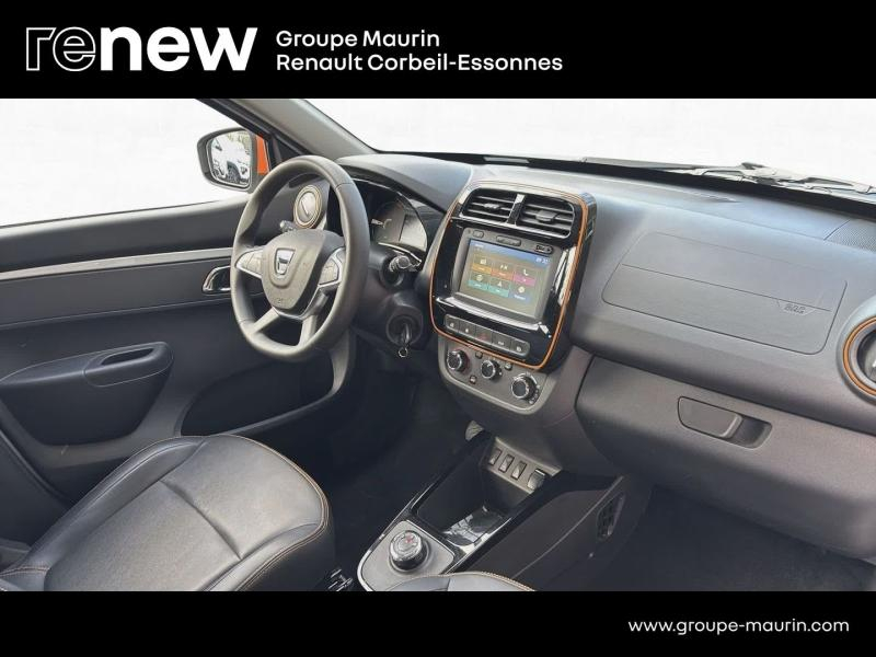 Photo 18 de l’annonce de DACIA Spring d’occasion à vendre à CORBEIL-ESSONNES