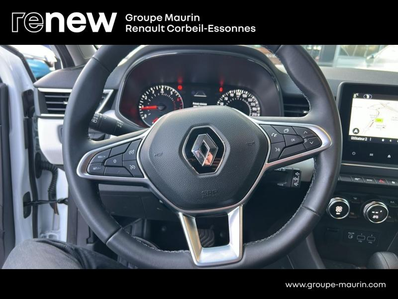 Photo 20 de l’annonce de RENAULT Clio d’occasion à vendre à CORBEIL-ESSONNES