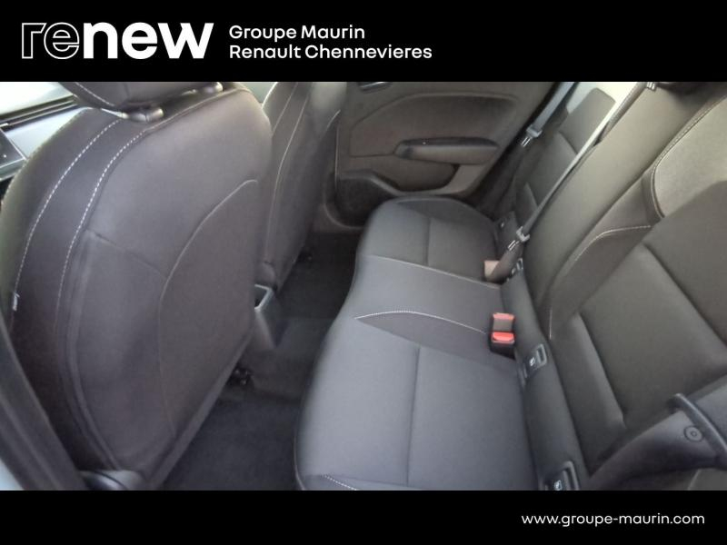 Photo 10 de l’annonce de RENAULT Clio d’occasion à vendre à CHENNEVIÈRES-SUR-MARNE