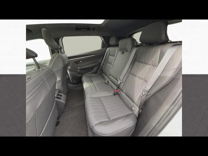 Photo 18 de l’annonce de RENAULT Scenic d’occasion à vendre à CHENNEVIÈRES-SUR-MARNE