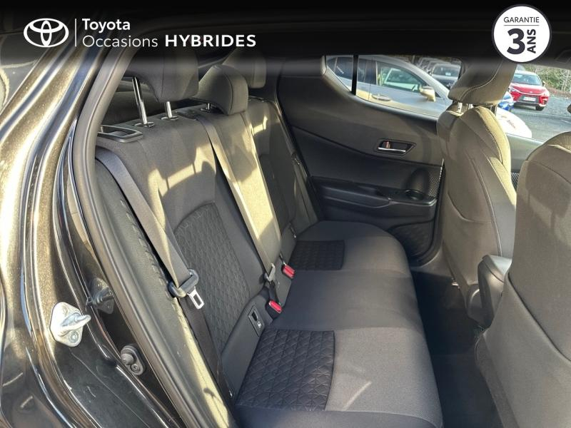 Photo 7 de l’annonce de TOYOTA C-HR d’occasion à vendre à AUBIÈRE