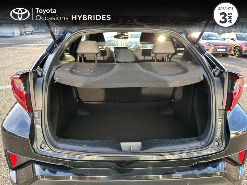 Photo 10 de l’annonce de TOYOTA C-HR d’occasion à vendre à AUBIÈRE