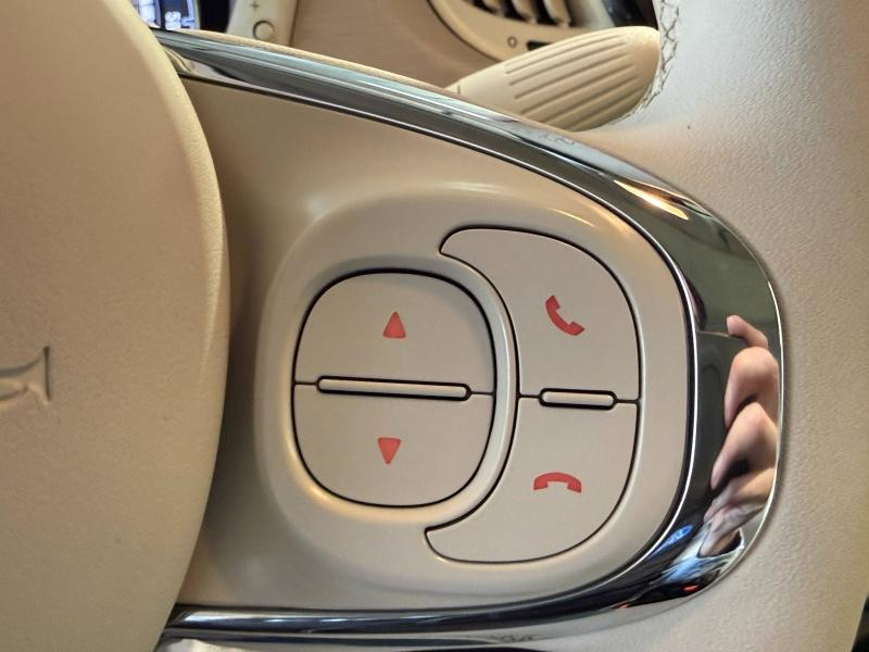 Photo 11 de l’annonce de FIAT 500 d’occasion à vendre à MANOSQUE