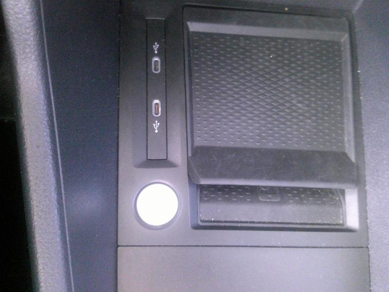 Photo 13 de l’annonce de FORD Grd Tourneo Connect d’occasion à vendre à PERPIGNAN