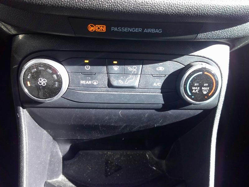 Photo 11 de l’annonce de FORD Fiesta d’occasion à vendre à PERPIGNAN