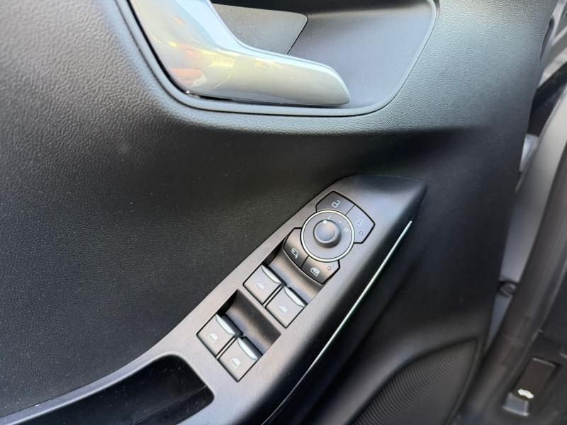 Photo 9 de l’annonce de FORD Puma d’occasion à vendre à NARBONNE