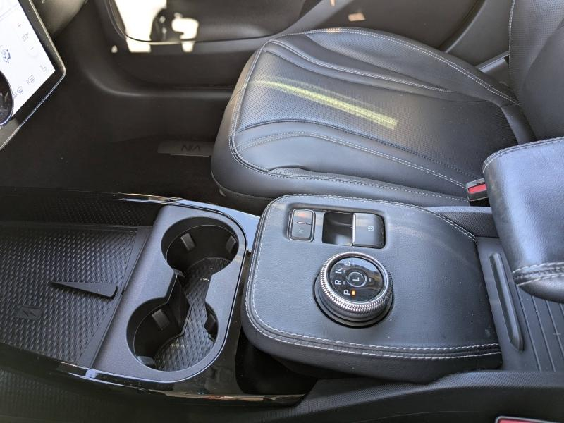 Photo 16 de l’annonce de FORD Mustang Mach-E d’occasion à vendre à AVIGNON