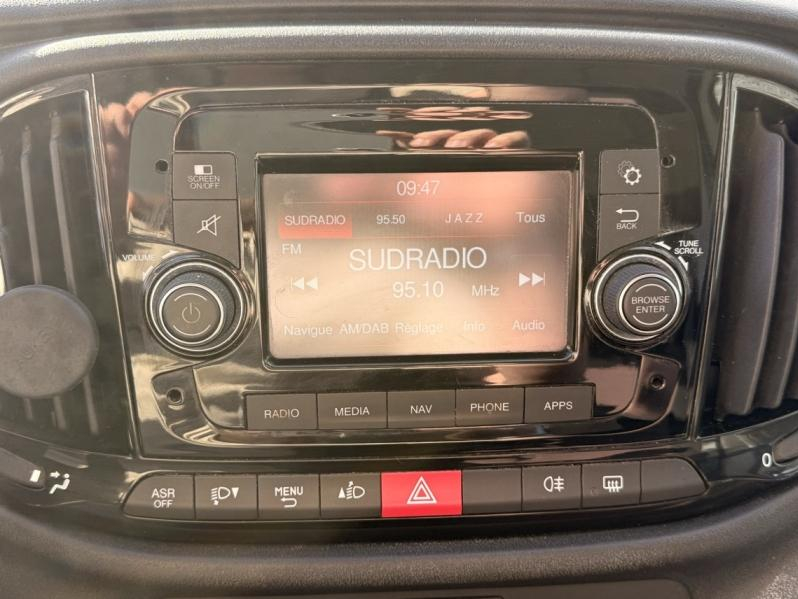 Photo 14 de l’annonce de FIAT Doblo Cargo VUL d’occasion à vendre à AUBAGNE