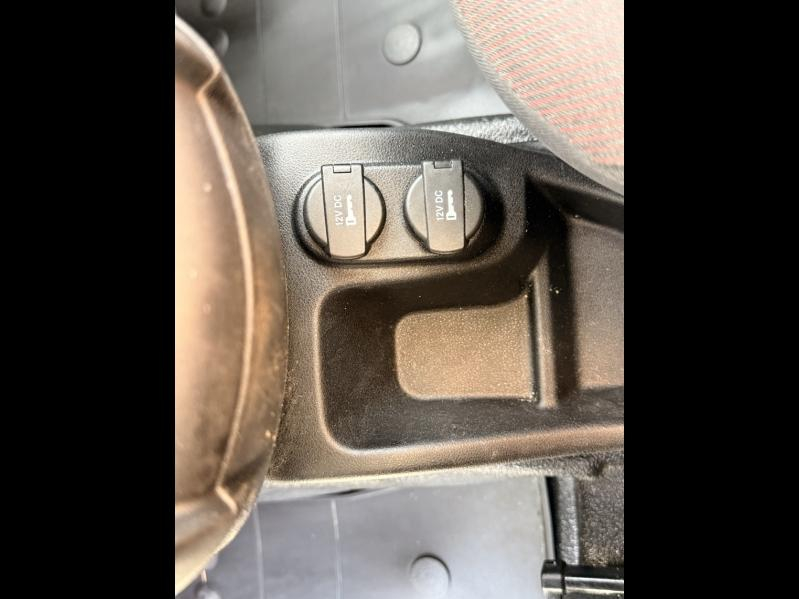 Photo 17 de l’annonce de FIAT Doblo Cargo VUL d’occasion à vendre à AUBAGNE