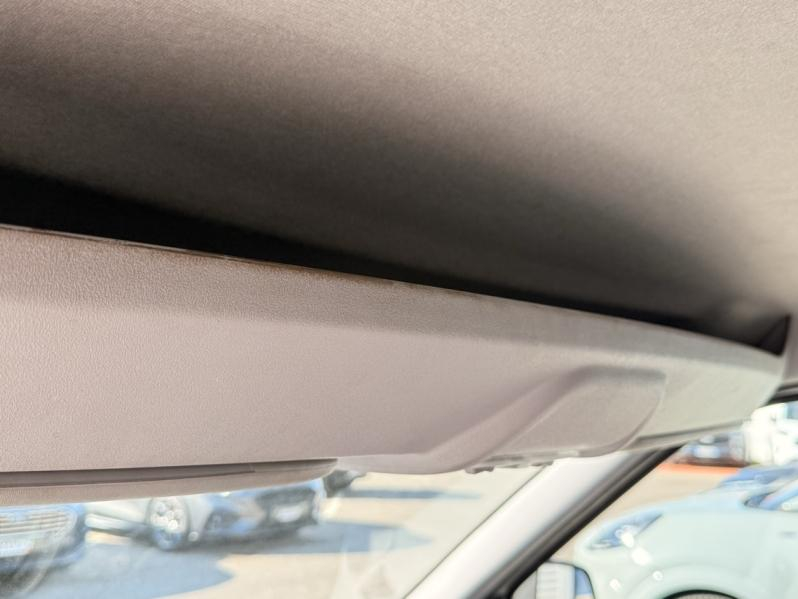 Photo 18 de l’annonce de FIAT Doblo Cargo VUL d’occasion à vendre à AUBAGNE