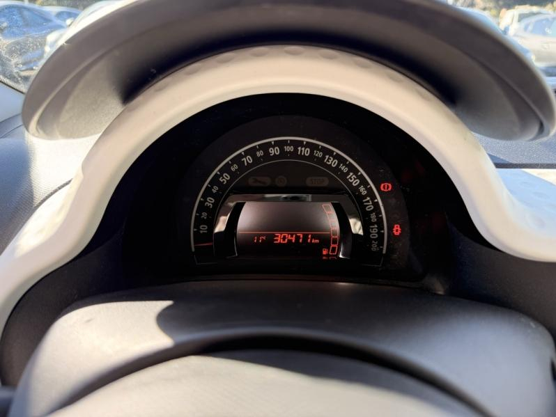 Photo 12 de l’annonce de RENAULT Twingo d’occasion à vendre à AUBAGNE