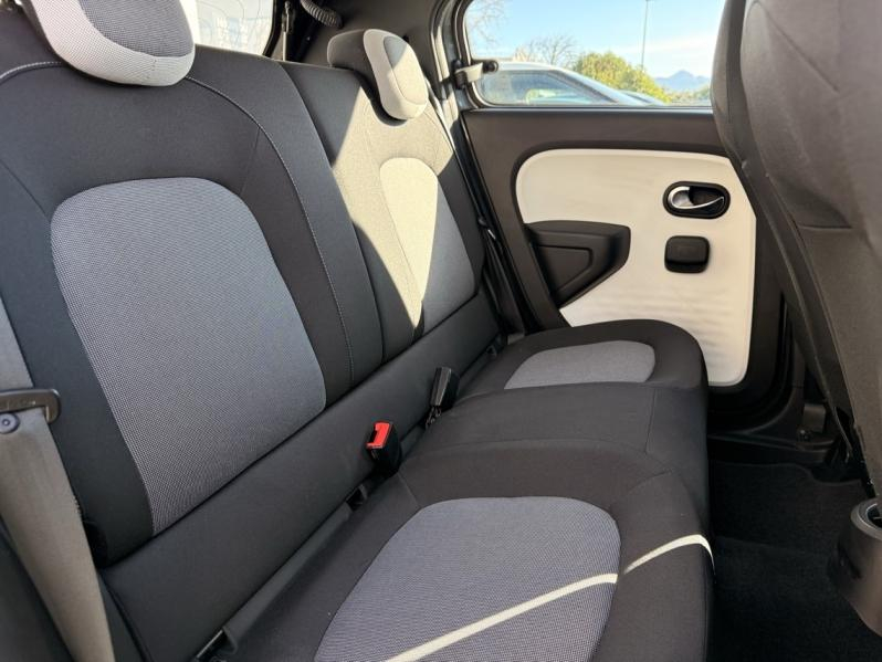 Photo 19 de l’annonce de RENAULT Twingo d’occasion à vendre à AUBAGNE