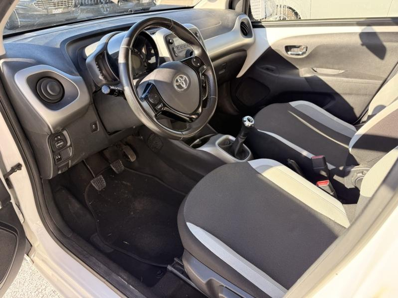 Photo 12 de l’annonce de TOYOTA Aygo d’occasion à vendre à AUBAGNE