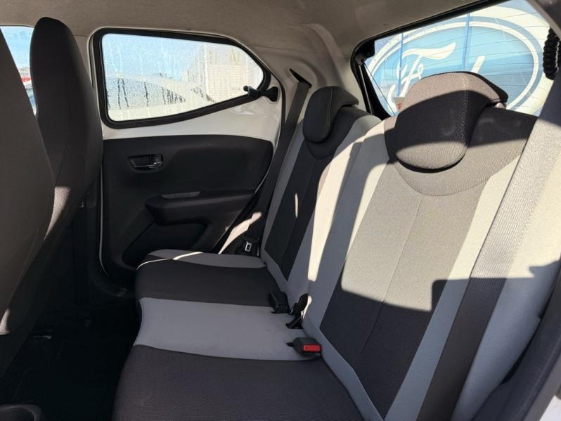 Photo 20 de l’annonce de TOYOTA Aygo d’occasion à vendre à AUBAGNE