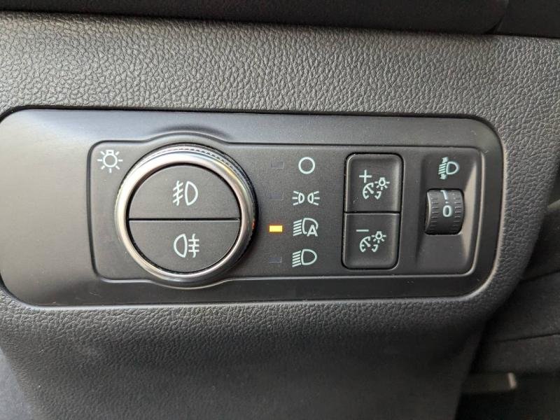 Photo 19 de l’annonce de FORD Kuga d’occasion à vendre à MARTIGUES